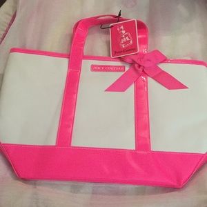 Juicy Couture tote bag. Two inside pockets